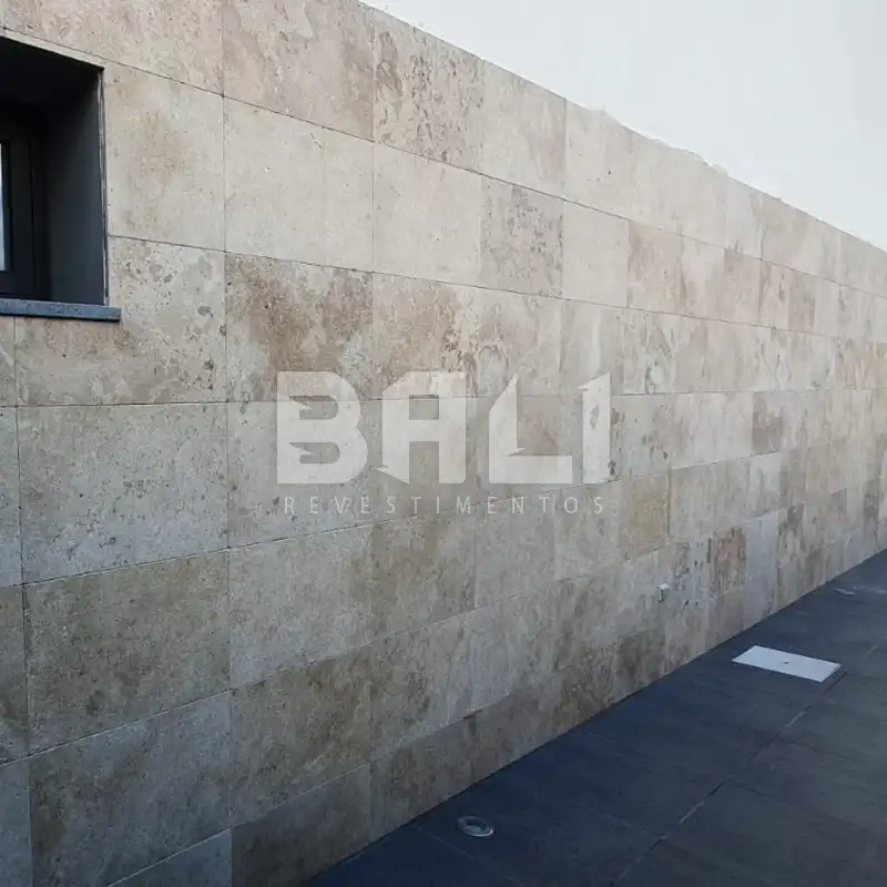 pedra-para-decoracao-de-paredes-travertino-romano